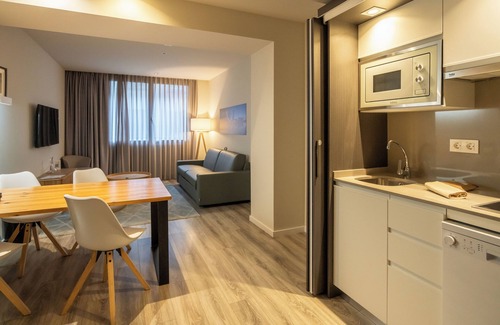 Castanos Apartment | Bilbao City Center by abba Suites
