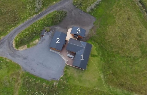 Selfoss Ski Chalet | Bildsfell's riverfront cabins