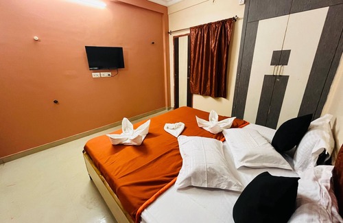 Puri House | Binapani Bhavan Near Jagannatha Temple