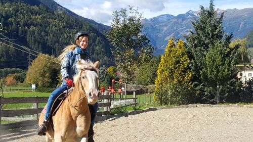 Obervellach House | Bio-Bauernhof Auernig
