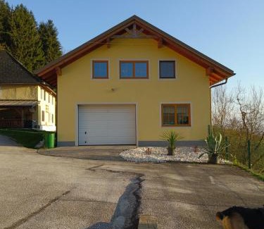 Diex House | Biobauernhof Kräuter