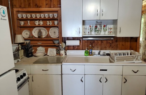 Kewadin Cottage | Birch Lake Cottage, Elk Rapids, Waterfront Property near Traverse City