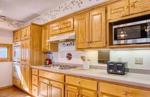 Elk River Cabin | Birch lake private retreat