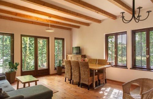Miszewko Apartment | Birchy Hills