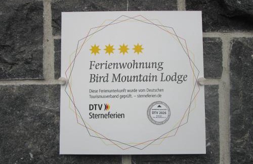 Grebenhain Apartment | Bird Mountain Lodge am Vulkanradweg - keine Monteure