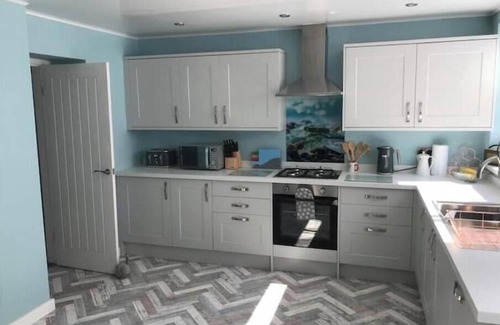 Amble Apartment | Birdsong View - comfortable apartment in Amble