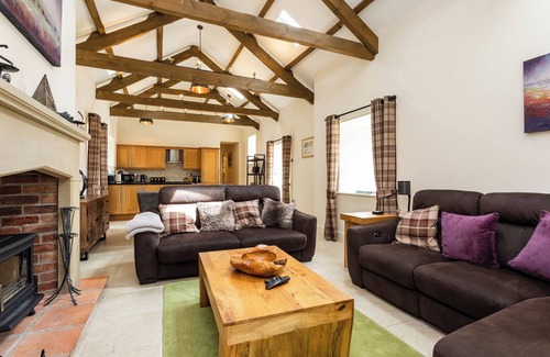 Edlingham Cottage | BIRSLEY COTTAGE, pet friendly, country holiday cottage in Alnwick