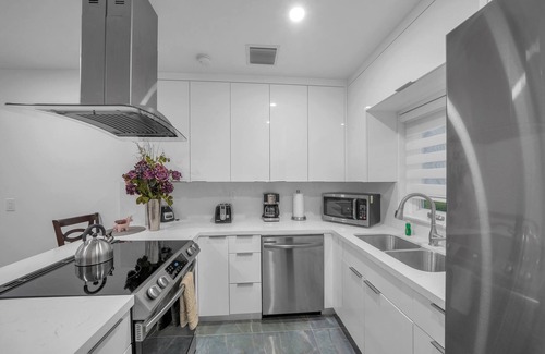 Biscayne Park House | Biscayne Park | Cozy Renovated Duplex with Pool