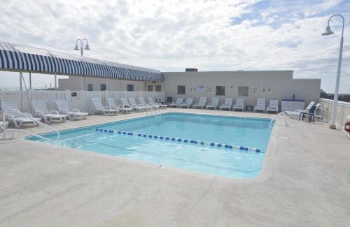 North End Hotel | Biscayne Suites