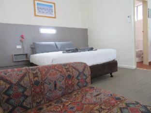 Narrandera Hotel | Bishops Lodge Narrandera