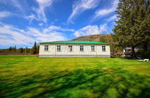Laugarvatn House | Bjork Guesthouse