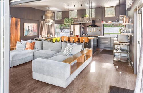 Fernhill House | Black Diamond Luxury