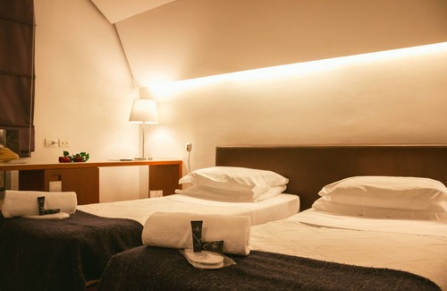 Suburbio IX Aurelio Hotel | Black Hotel