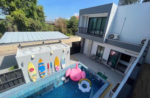 North Pattaya Villa | Black Pearl Villa Wongamat