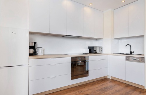 Swinoujscie Apartment | Black&white Apartments by Renters