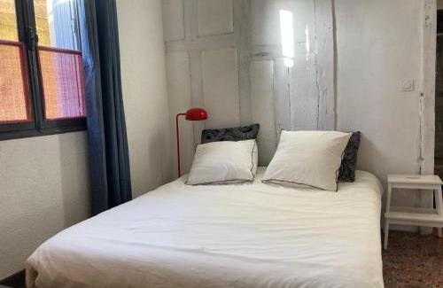 Old Town Apartment | Blanqui Loft