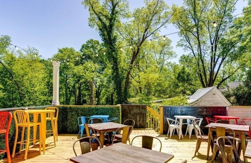 Monticello Bed & Breakfast | Blaque Butterfly at Reese Hall
