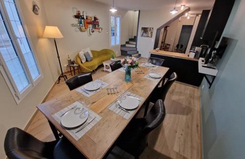 Fontainebleau Apartment | Bleautiful "Eugénie" Charmante Maison de ville