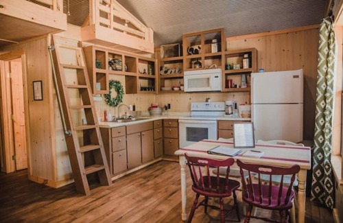 Ellisville Apartment | Bless Your Heart