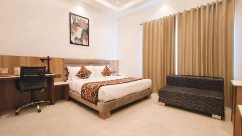 Ranjit Avenue Hotel | Blessings Hotel