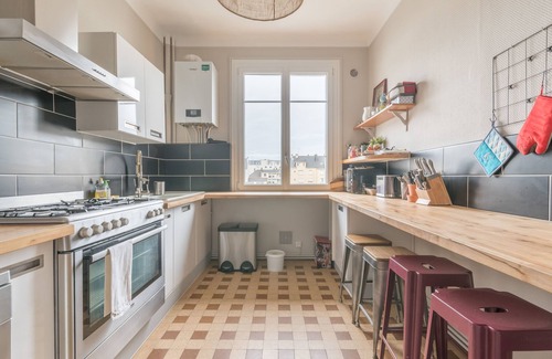 Saint-Nazaire Apartment | BLEU TOUCAN - 700m plage - Parking