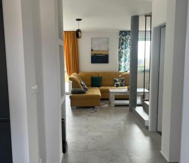 Jezow Sudecki House | Bliźniak