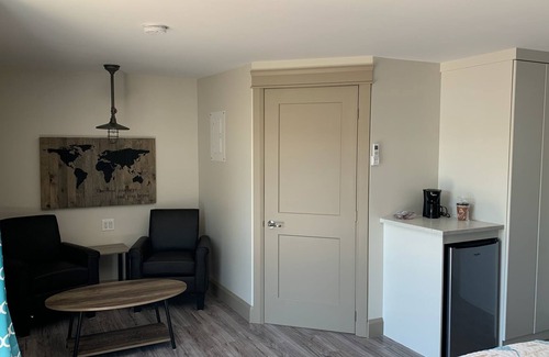 King's Point House | Bliss by da Bay Suite 2