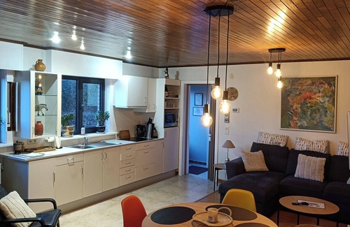 Oudenaarde Apartment | Bliss - Geniet van een Zelfvoorzienend Verblijf in de Vlaamse Ardennen!