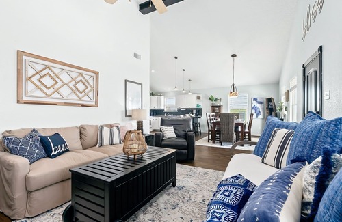 Surfside Beach House | Blissful Beach Retreat steps from the sand |Ocean Views| 2 En-Suites, No Stairs!
