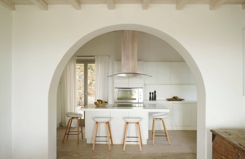 Xilokeratidi Villa | Blissful Mykonos Villa with Pool and Spa