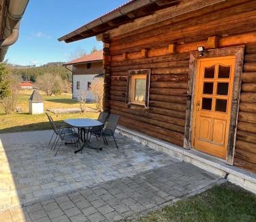 Hohenau House | Blockhaus im Bayrischen Wald