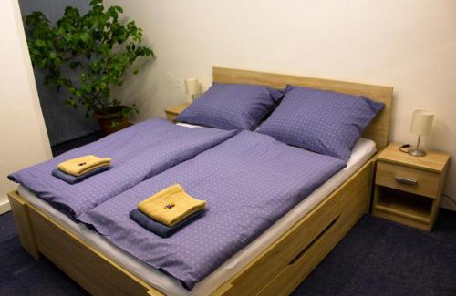 Prague 4 Apartment | Blue apartment in beautiful English style garden with atmosphere