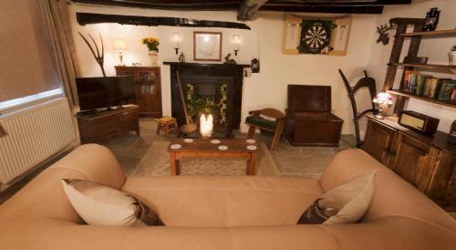 Ollerton House | Blue Bell Cottage