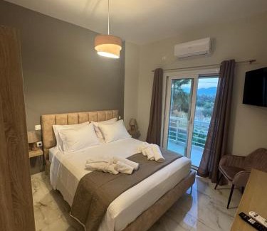 Agii Apostoli Apartment | Blue Calm - Kalamos Seaside Studios