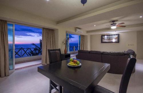 Amapas Hotel | Blue Chairs Beachfront Resort Puerto Vallarta - Adults Only