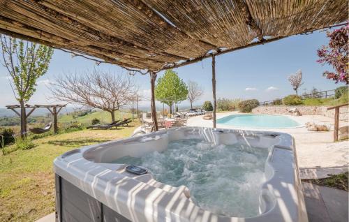 Collevecchio House | Blue Cherry