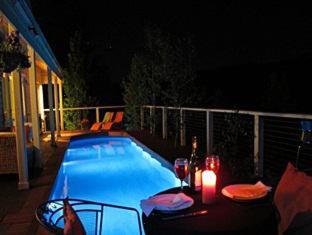 Shepherds Flat Bed & Breakfast | Blue Cliffs Retreat