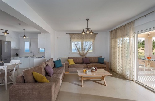 Lygaria Villa | Blue Hills Villas by Estia, Yellow 2