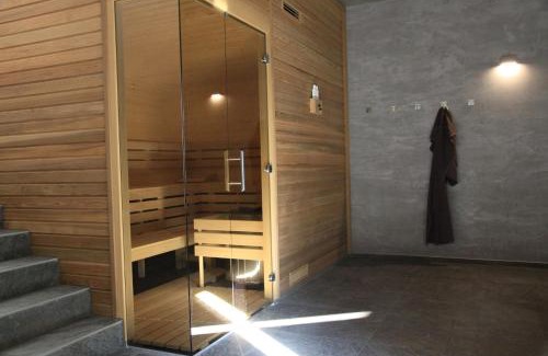 Velke Popovice Apartment | Blue House Relax