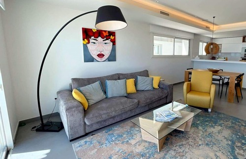 Cumbre del Sol Apartment | Blue Infinity, A Stunning Luxury Apartment with Amazing Sea Views.
