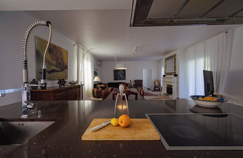 Amarinthos House | Blue Lagoon Paradise Estate
