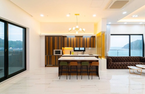Dolsan-eup Hotel | Blue Mango Pool Villa & Resort