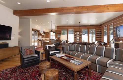 Big Sky House | Blue Moon Slopeside Location! Direct Access to Iron Horse, Wrap around porch!