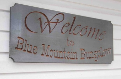 Green Point House | Blue Mountain Bungalow | 3 Bed, 2 Bath