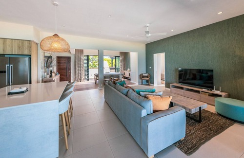 Pointe D'esny Apartment | Blue Nest - Penthouse by Horizon Holidays