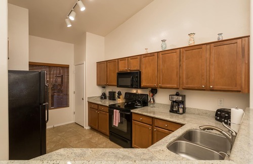 Starlight Trail House | Blue's Retreat Spacious 3 BR Home Avondale/Phoenix