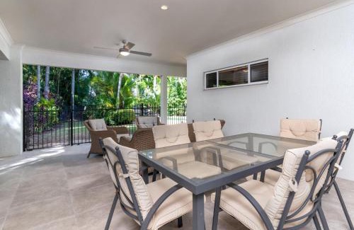 Craiglie House | Blue Sage