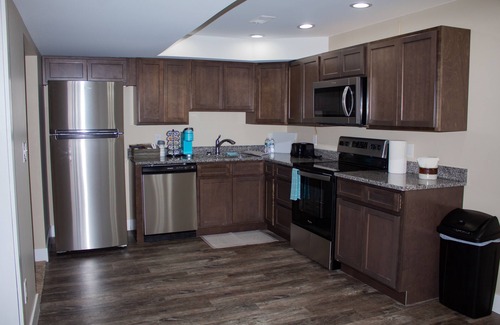 Crittenden House | Blue Stone #2 1 mile from HWY 75. 15 minutes from the ARK Encounter