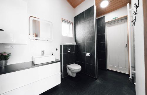Reykholt House | Blue View Cabin 5A With private hot tub