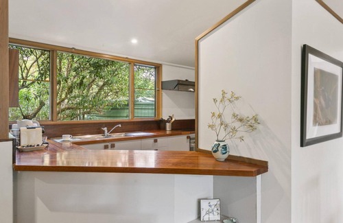Moggs Creek House | Blue Wren - Playground For Native Birds